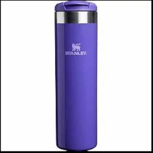 Stanley dahlia shimmer 💜 20oz. Aero Light ✨Tumbler
